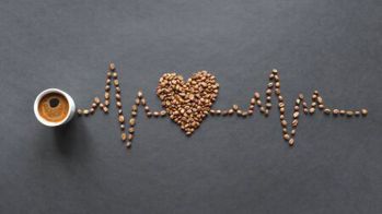Une forte consommation de café associée au risque de décès cardiovasculaire en cas d'HTA sévère