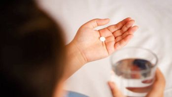 L'auto-administration d'aspirine dès l'apparition d'une douleur thoracique sévère pourrait sauver 13.000 vies par an aux Etats-Unis