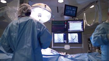 Maladie coronaire: la mortalité cardiaque et non cardiaque est plus élevée après intervention percutanée vs pontage