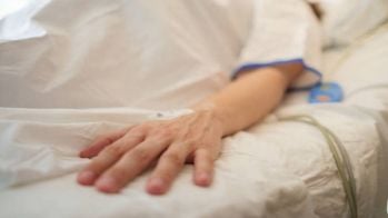 Tachycardie ventriculaire: l'ablation par cathéter en première ligne fait mieux que les anti-arythmiques