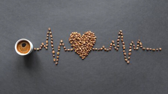 Une forte consommation de café associée au risque de décès cardiovasculaire en cas d'HTA sévère