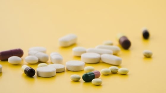 L'aspirine seule préférable à une bithérapie anti-agrégante après TAVI (méta-analyses)